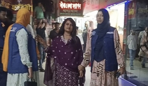 ভালুকায় সরকারকে নিয়ে কুরুচিপূর্ণ মন্তব্যের অভিযোগে নারী আটক